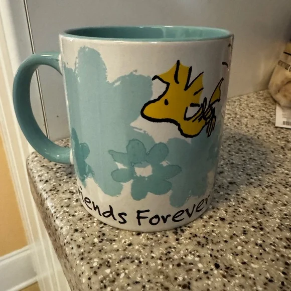 NWOT- Peanuts Snoopy & Woodstock Friends Forever, Oversized Mug - Picture 9 of 10